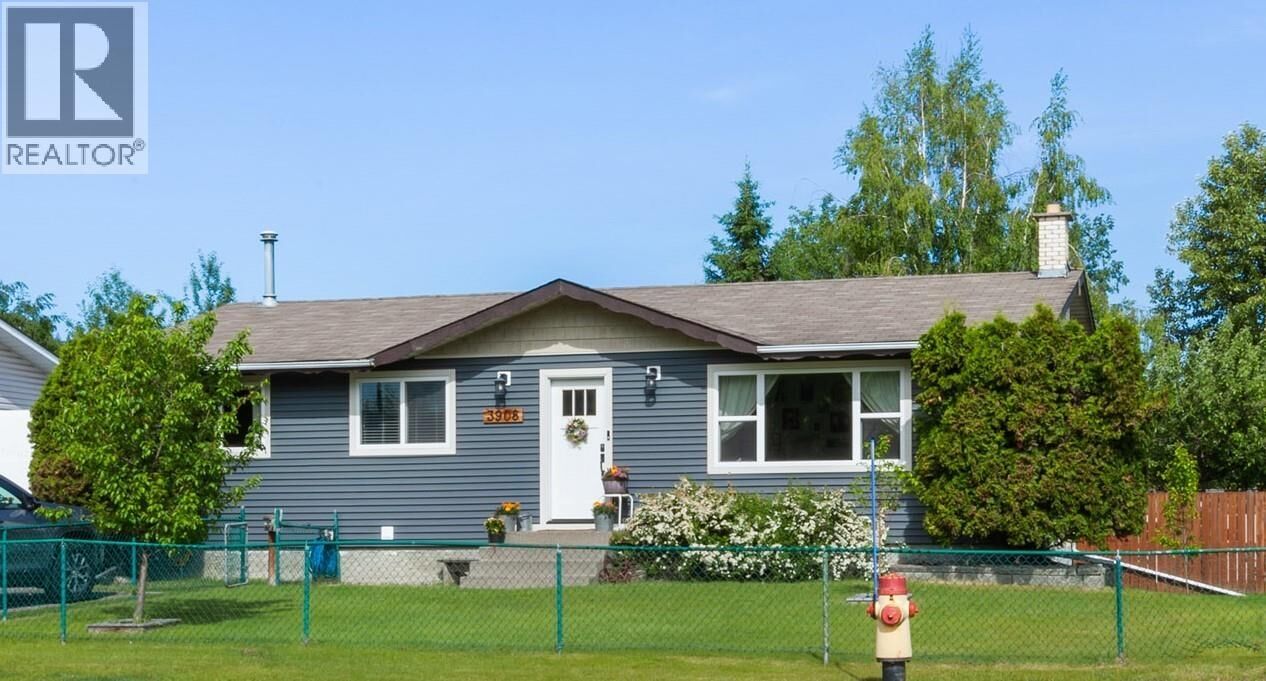 Property Photo: 3908 Enemark Crescent BC V2N 2X5