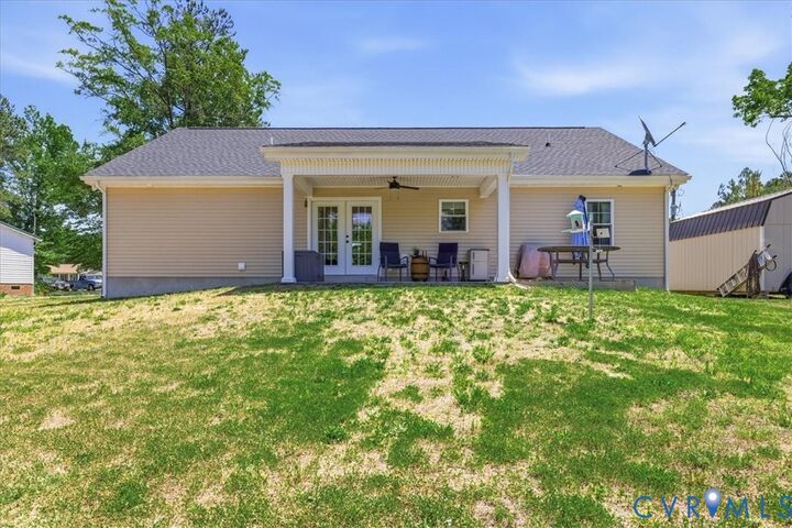 Property Photo:  621 Horseshoe Road  VA 23867 
