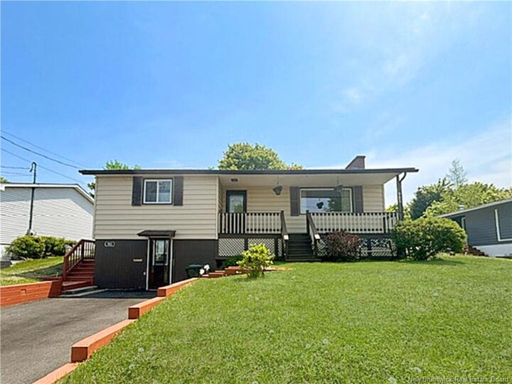 Property Photo:  982 McCavour Drive  NB E2M 4M3 