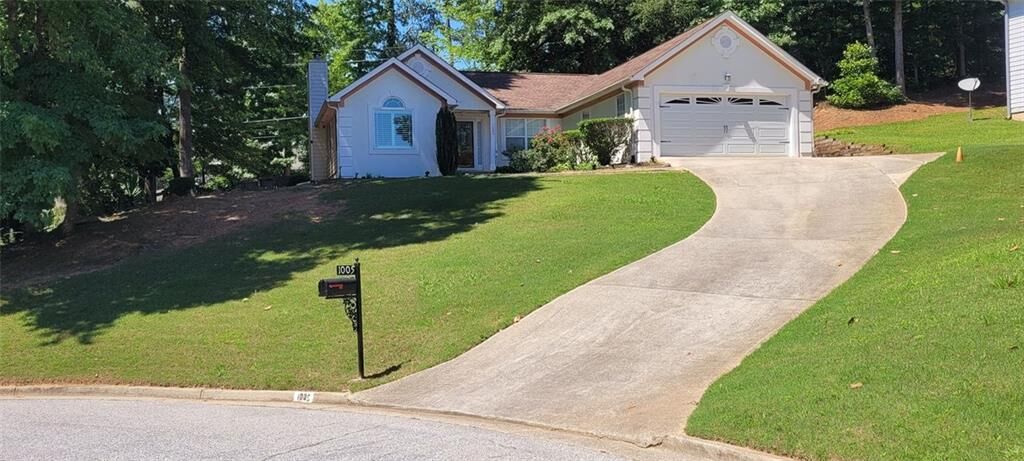 Property Photo:  1005 Reunion Place SW  GA 30331 