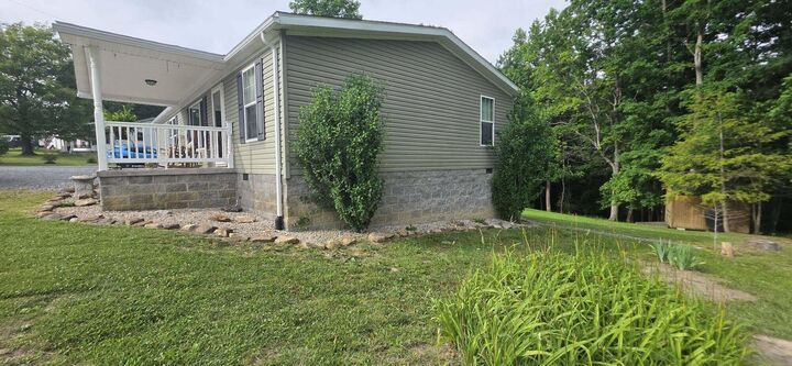 Property Photo: 893 Old Nicholas Road WV 26679