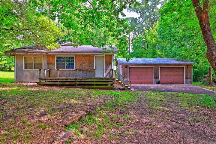 Property Photo:  81 E Bishop Road  TX 77364 