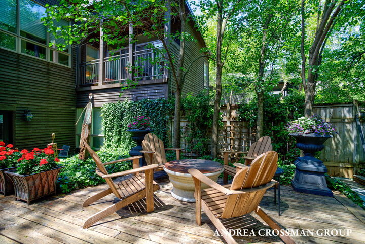 Property Photo:  36 Center Street  MI 49406 