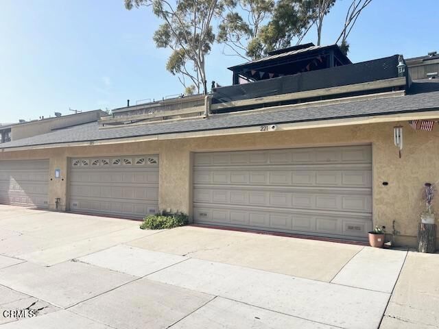 Property Photo:  221 Rosewood Street  CA 93001 