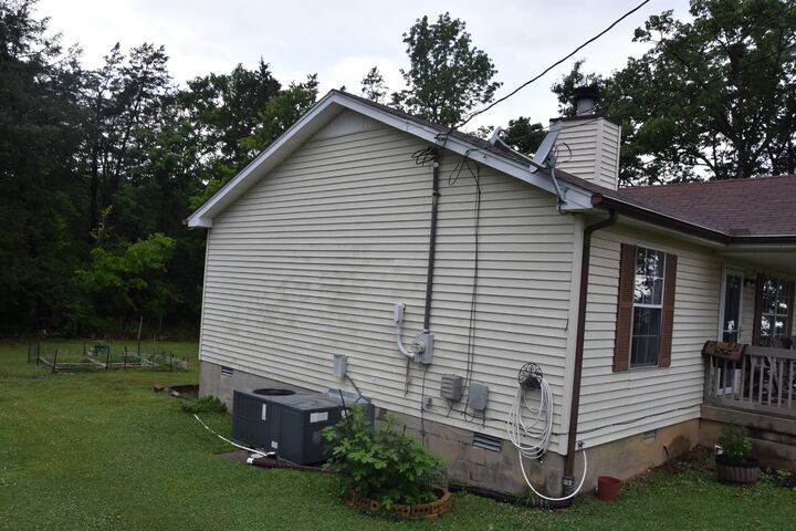 Property Photo:  568 Woodcrest Dr  TN 37086 