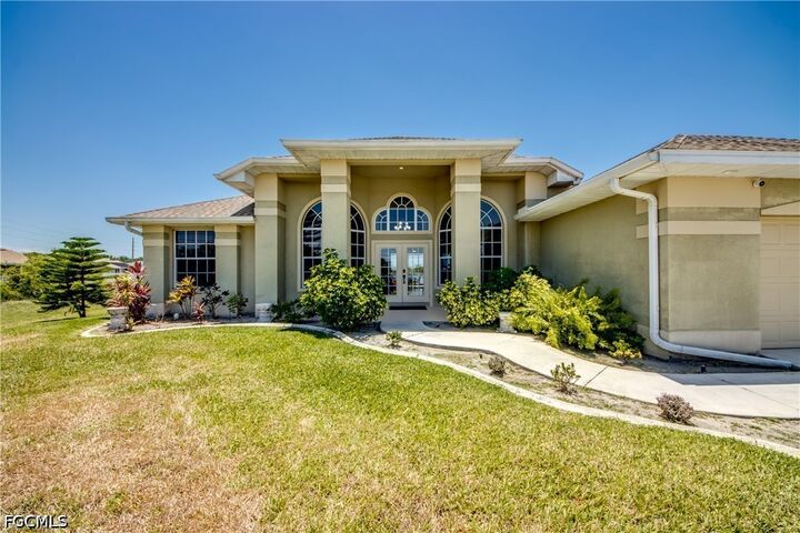 Property Photo: 2319 NE 19th Street FL 33909