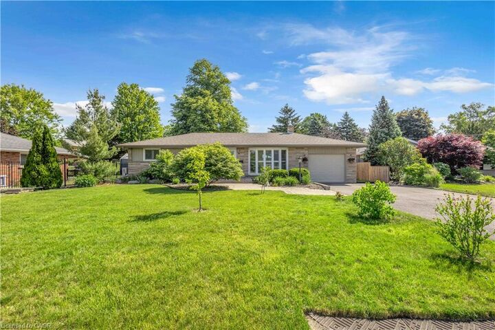 Property Photo:  337 Terrace Hill Street  ON N3R 1H6 