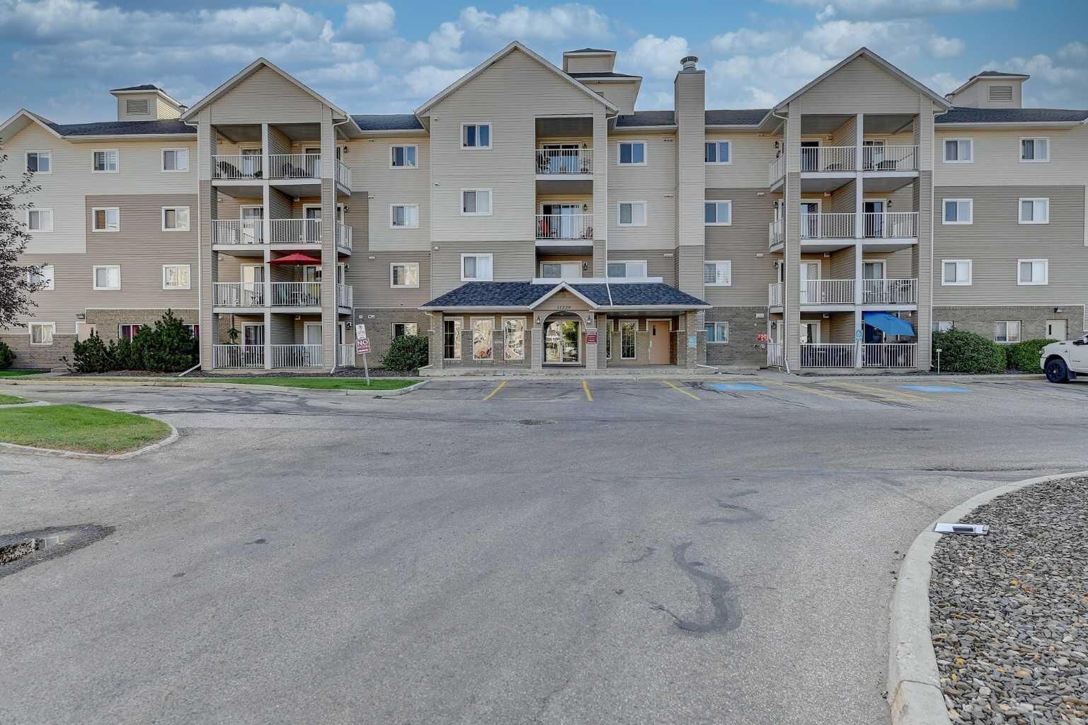Property Photo:  11220 104 Avenue 109  AB T8V 0P3 