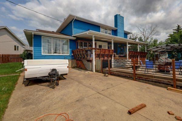 710 Bankview Close — photo 1