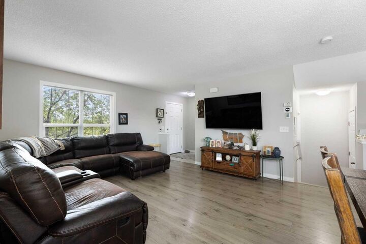 Property Photo:  362 Legacy Village Way SE  AB T2X 0Y9 