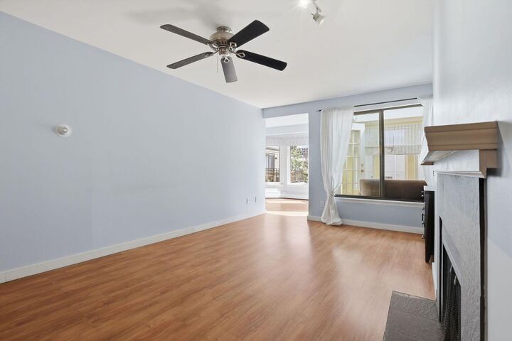 Photo de la propriété:  1111 13 Avenue SW 306  AB T2R 0L7 