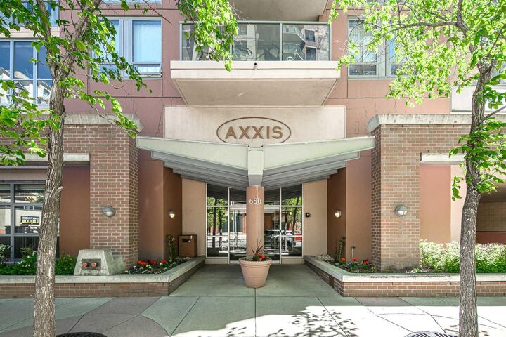 Property Photo:  650 10 Street SW 1305  AB T2P 5G4 