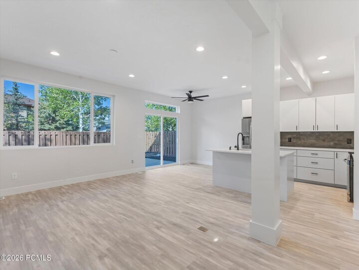 Property Photo: 1107 Station Loop Road UT 84098