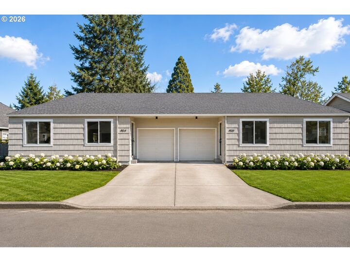 Property Photo: 404 SW Elmwood Ave OR 97128