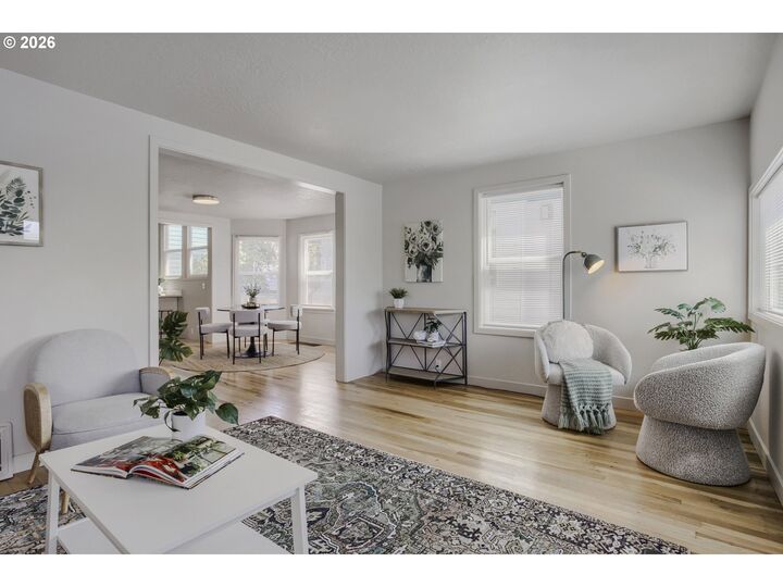 Property Photo: 6204 NE 8th Ave OR 97211