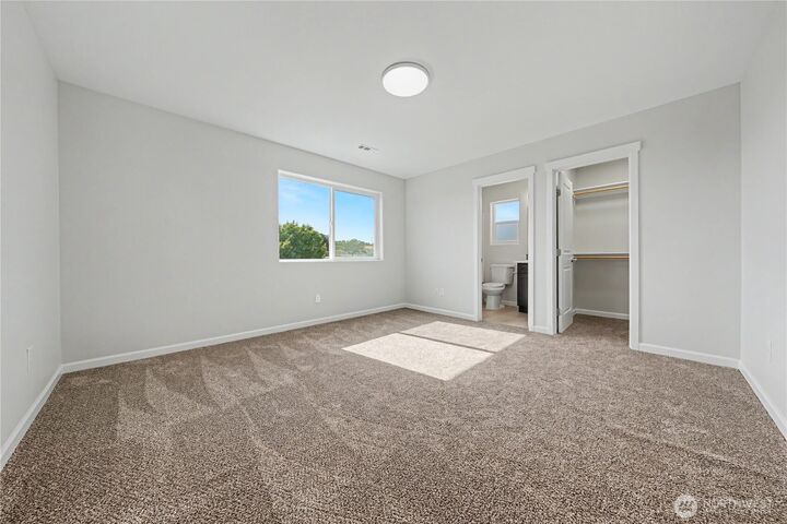 Property Photo:  475 N Fifth Avenue  WA 99326 
