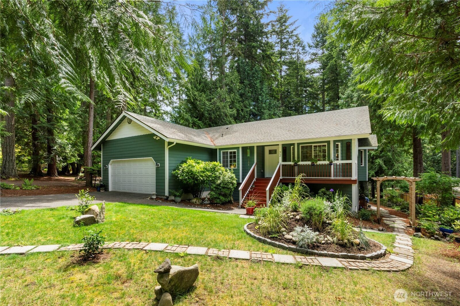 Property Photo:  72  Sayward Lane  WA 98365 
