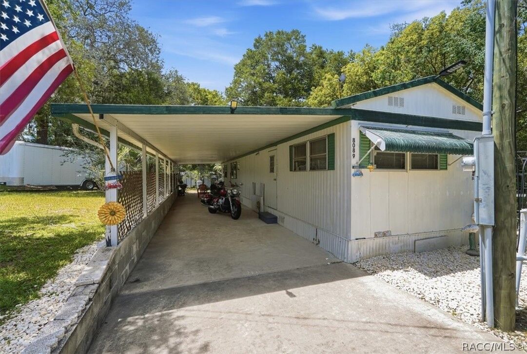 Property Photo:  8089 E Skyline Lane  FL 34436 