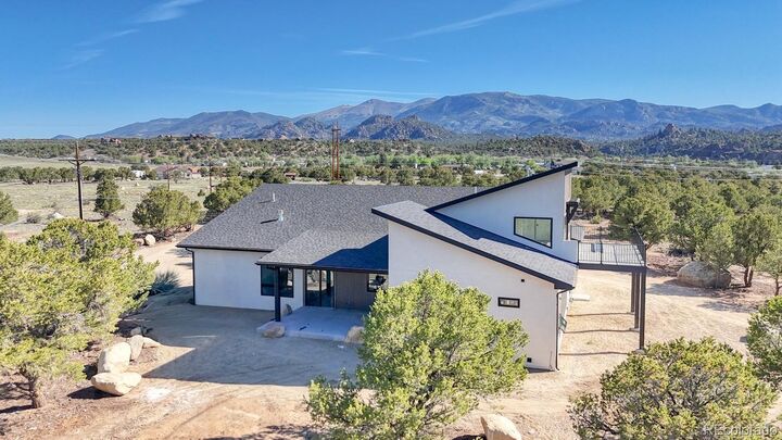 Property Photo:  30068 Teal Run  CO 81211 