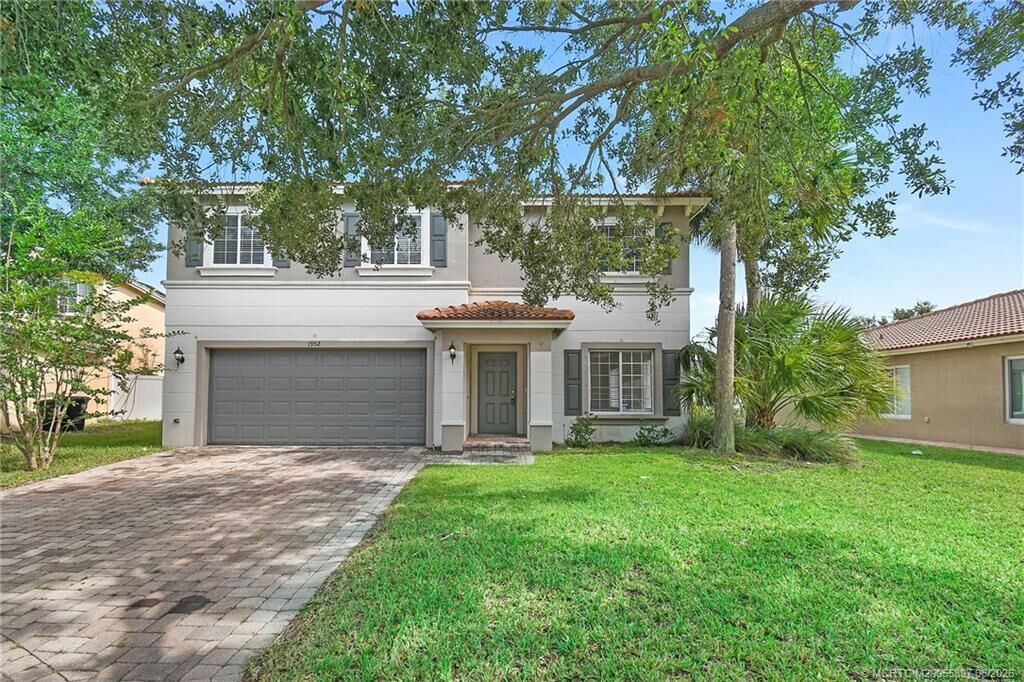 Property Photo: 1952 SW Providence Place FL 34953