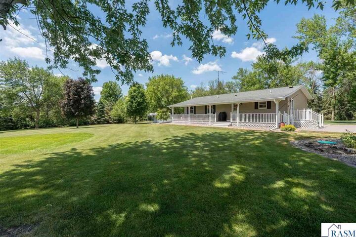 Property Photo: 1106 N Main Street MN 56048