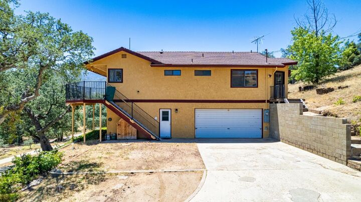 Property Photo:  20537 Old Town Road  CA 93561 