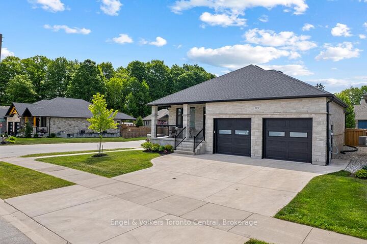 Property Photo: 515 4th Street W ON N4K 0E4