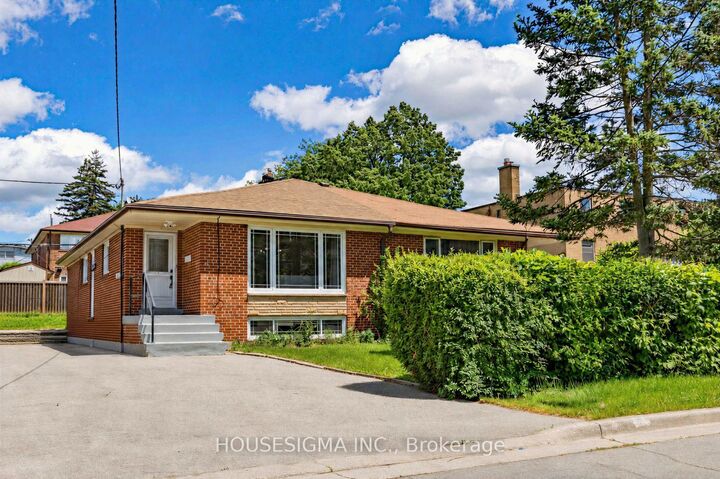 51 Tisdale Avenue — photo 1