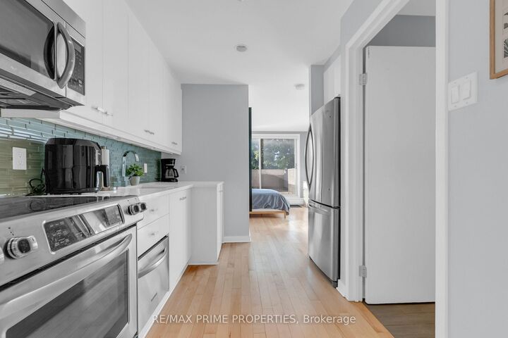 Property Photo: 202 St Patrick Street 10 ON K1N 5K3