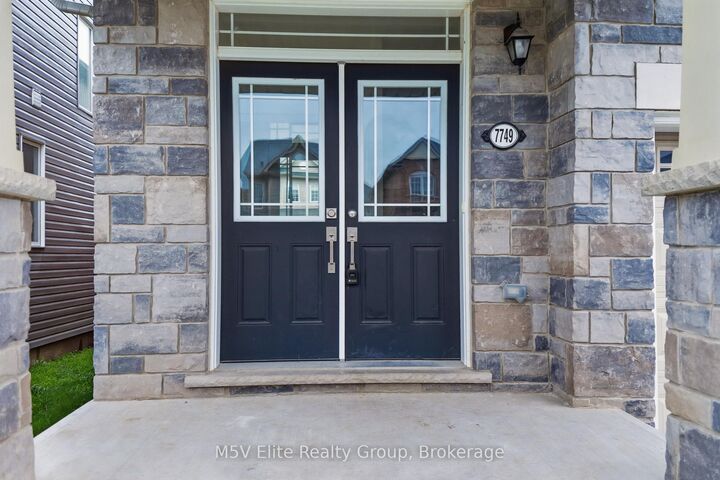 Property Photo: 7749 Shagbark Avenue ON L2H 3R9