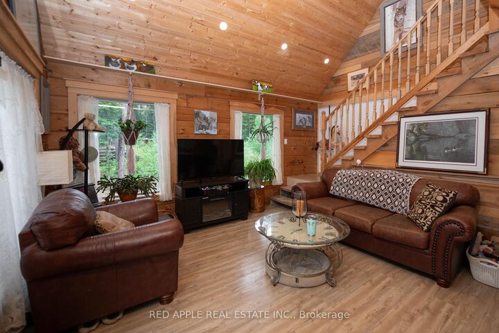 Property Photo: 1392 Carroll Road ON K0M 1S0