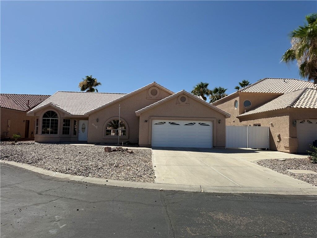 Property Photo:  6102 S Los Lagos Circle  AZ 86426 