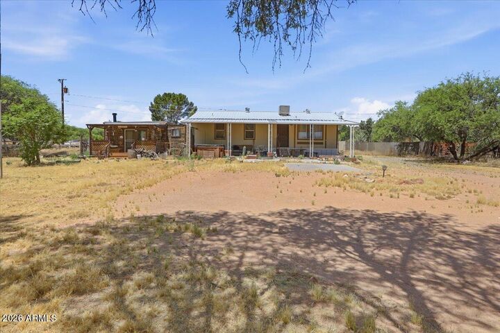 Property Photo: 1520 S Winslow Way -- AZ 86325