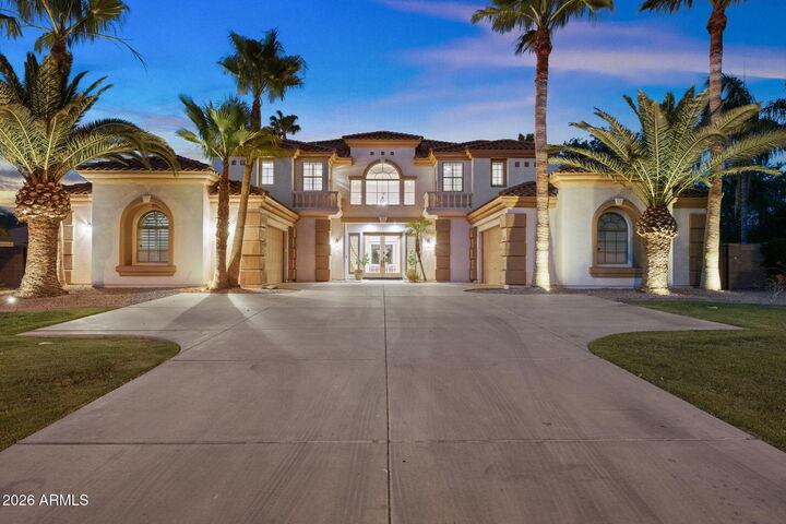 Property Photo: 2517 S Constellation Way AZ 85295