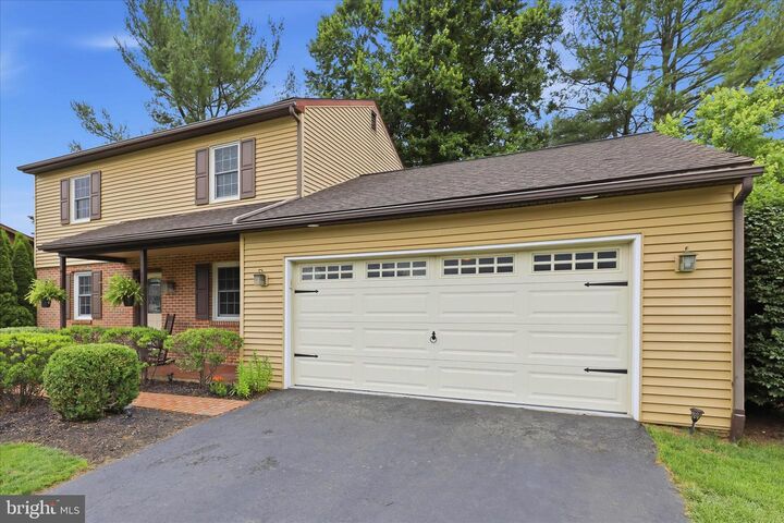 Property Photo:  1282 Winchester Drive  PA 17601 