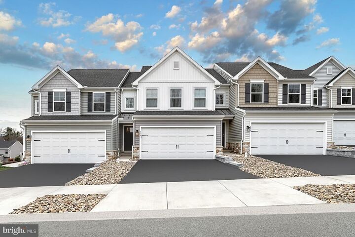 Property Photo: 2235 Hampden Court Lot 25 PA 17025