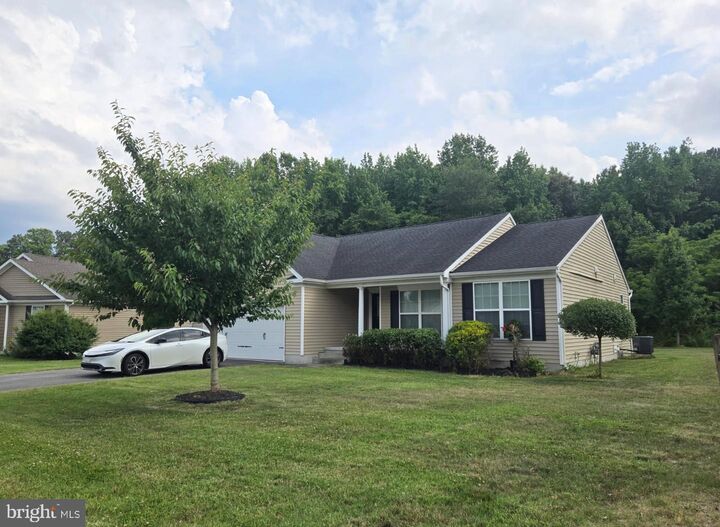 Property Photo:  151 Fox Run Drive  DE 19962 