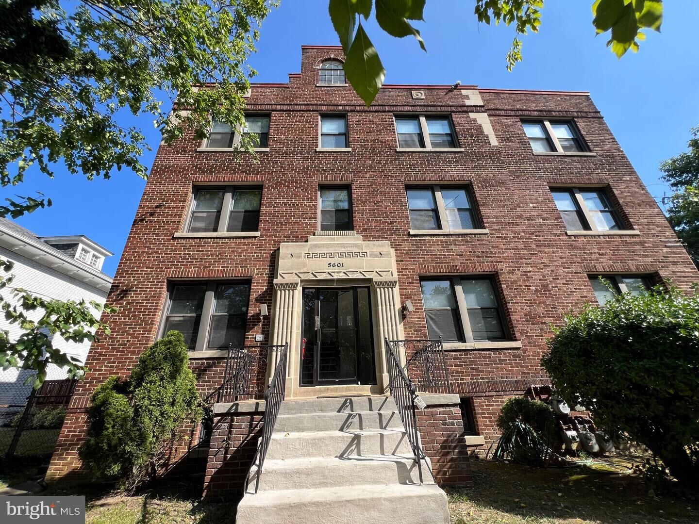 Property Photo: 5601 Colorado Avenue NW DC 20011