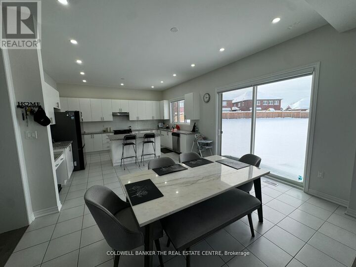 Property Photo:  1809 Emberton Way  ON L9S 0N4 