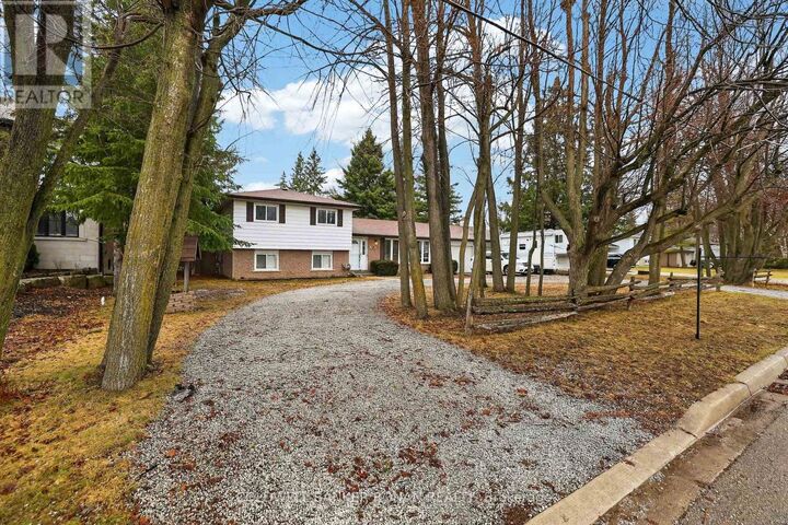 Property Photo:  56 Lakeland Crescent  ON L4E 2Z9 