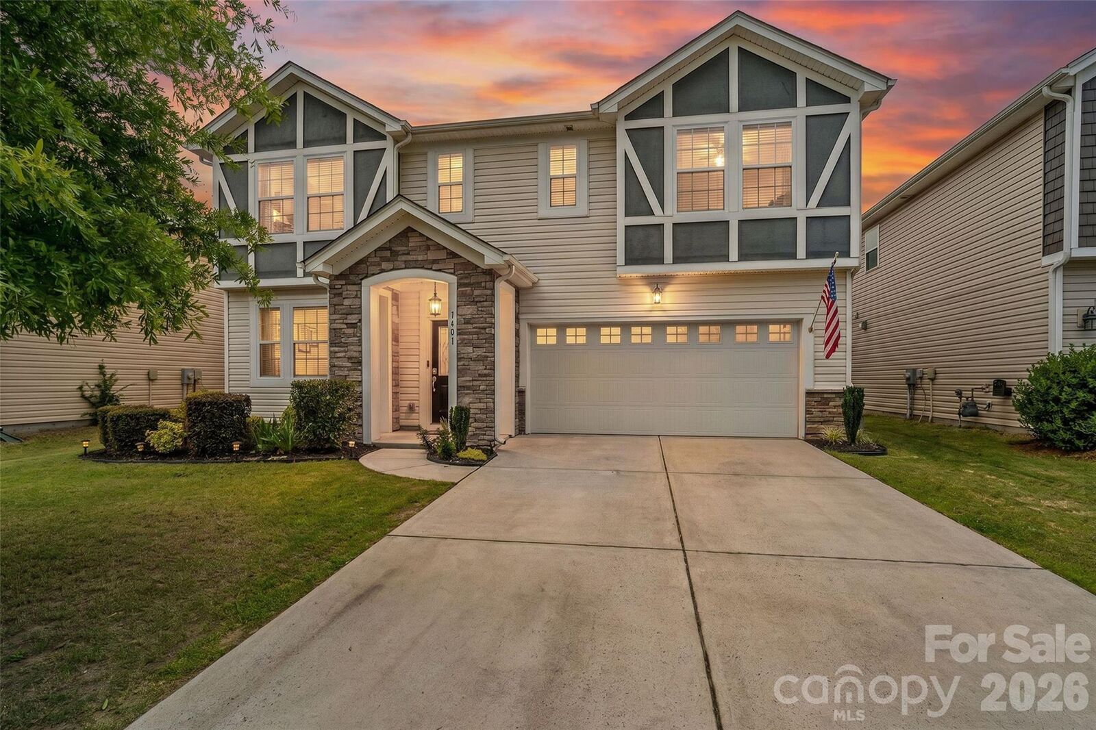 Property Photo:  1401 Kings Grove Drive  SC 29745 