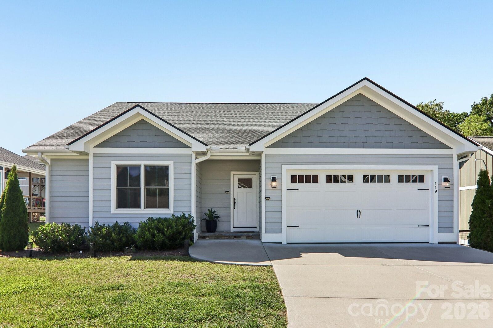 Property Photo:  119 Olde Oak Way  NC 28792 