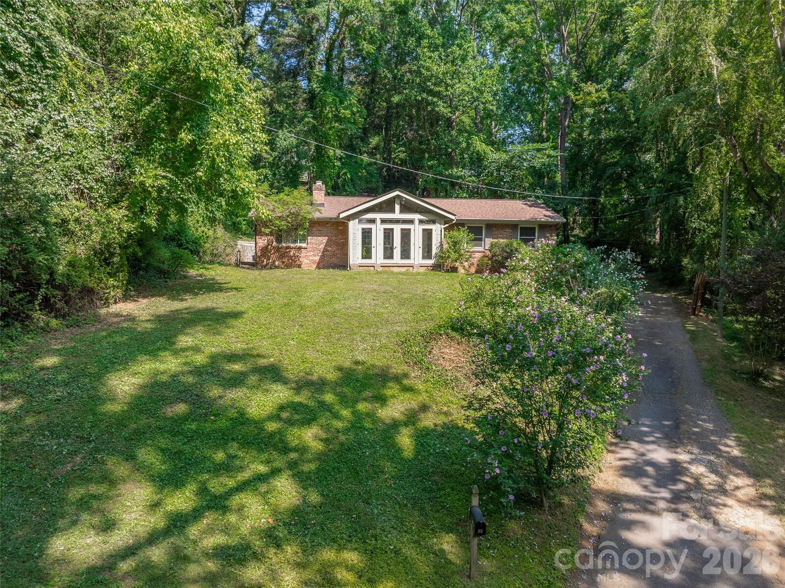 Property Photo:  41 Pinehurst Road  NC 28805 
