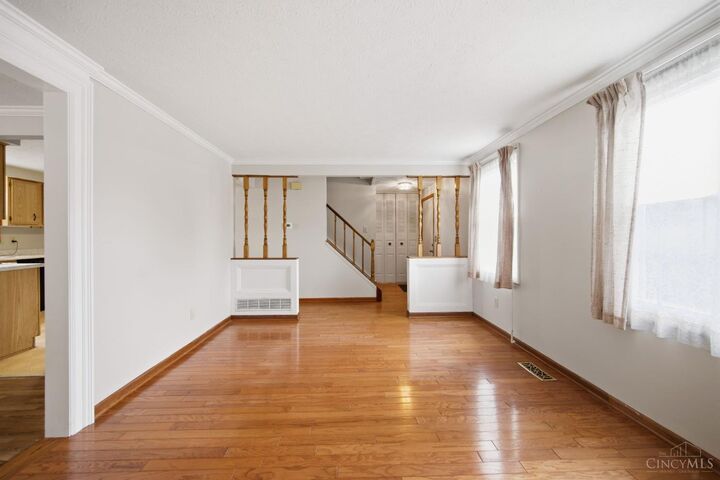 Property Photo: 11554 Lincolnshire Drive OH 45240