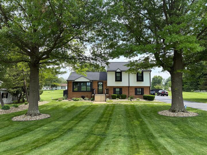 Property Photo:  16707 County Home Road  OH 43040 