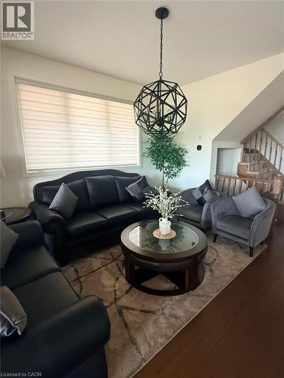 Property Photo:  48 Ridge Road  ON N3E 0C6 