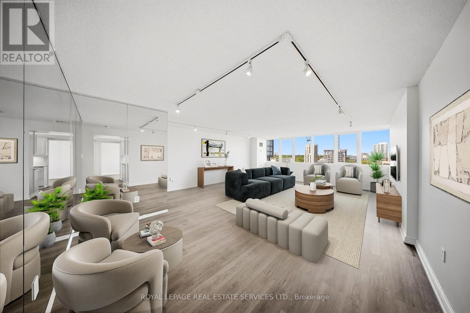 Property Photo: 256 Jarvis Street 14C ON M5B 2J4