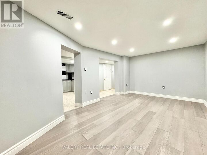 Property Photo: 94 Reed Drive 2 ON L1S 6T6