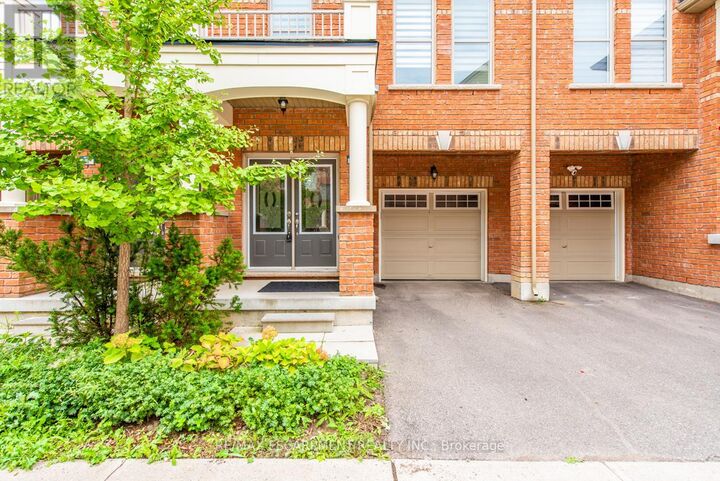 Property Photo:  64 City Park Circle  ON L4L 0H1 