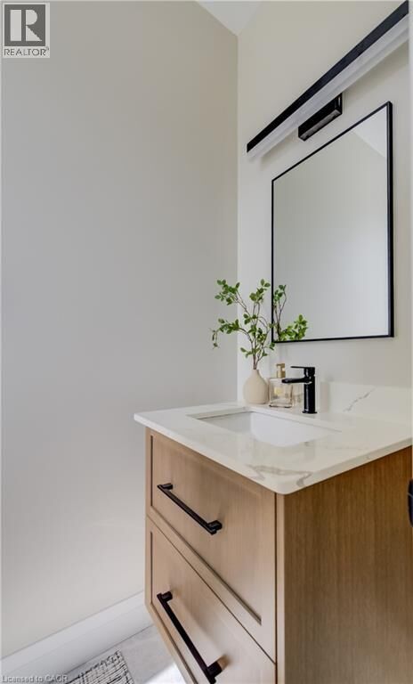 Property Photo:  210 Heritage Drive Upper  ON N2B 3J6 